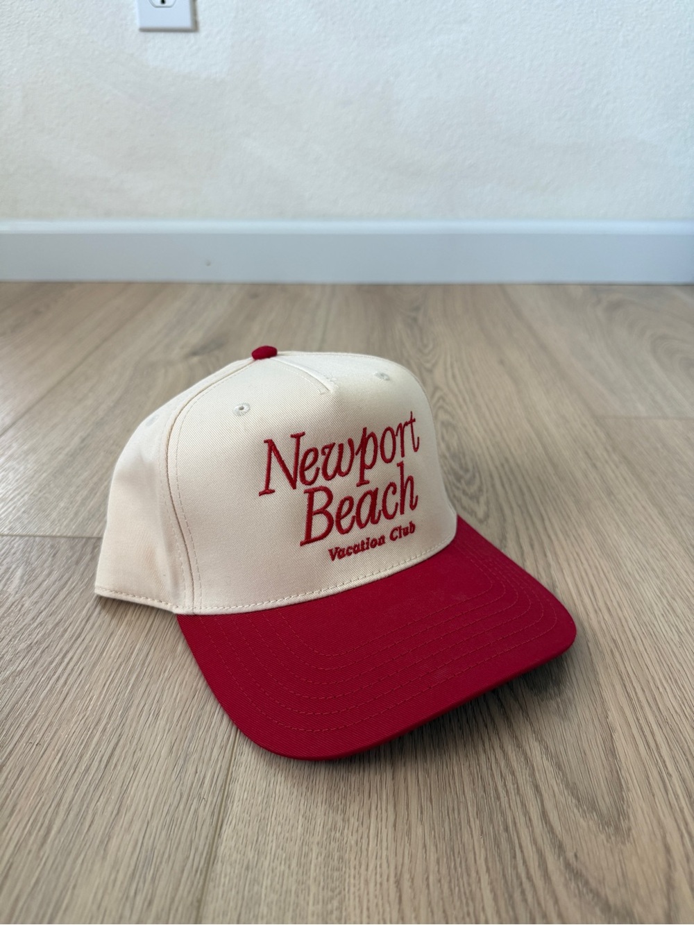 Newport Beach Vacation Club Cap - Cream & Red